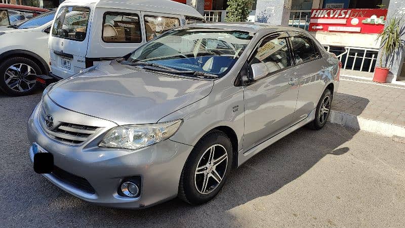 Toyota Corolla GLI Automatic 2012 1