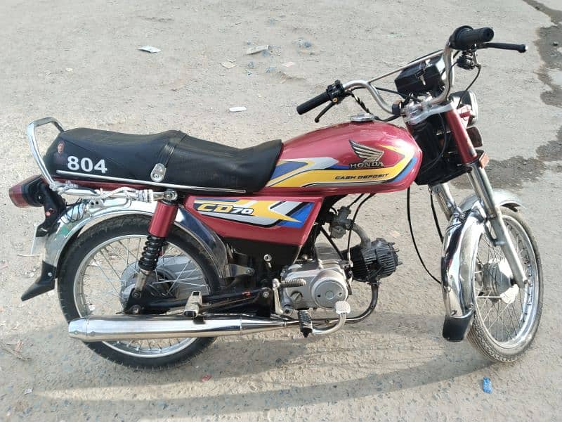 honda 2010 model ha condition ap k samny ha 0