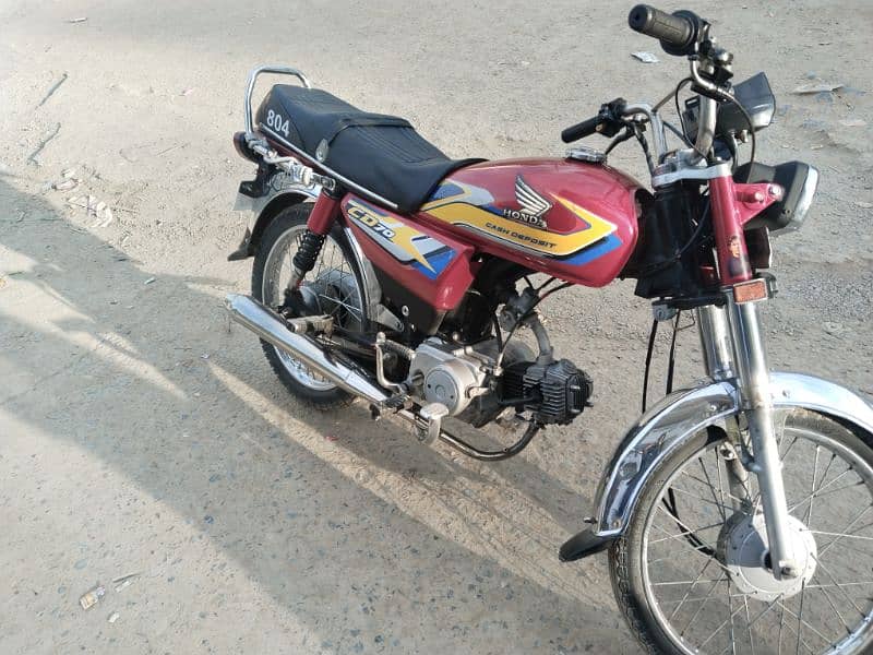 honda 2010 model ha condition ap k samny ha 1