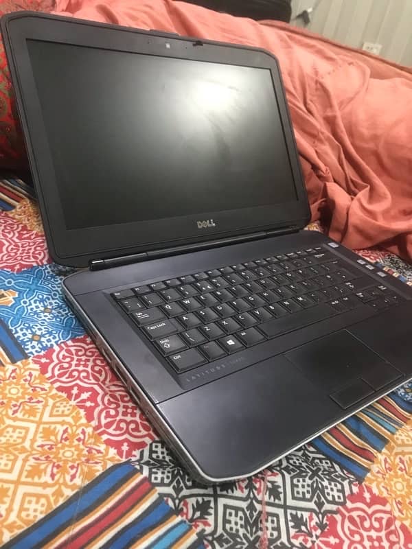 Latitude E6430 Core i5 3rd generation 1