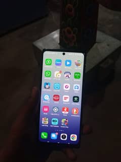 Tecno Camon 30