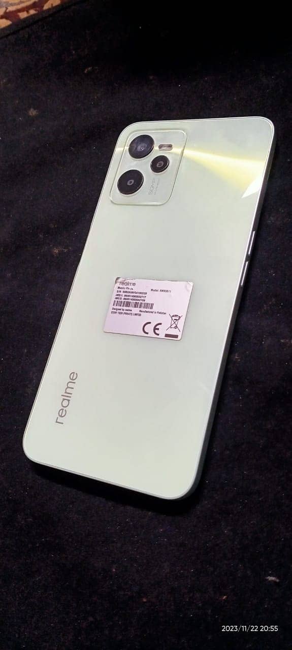 Realme C35 0