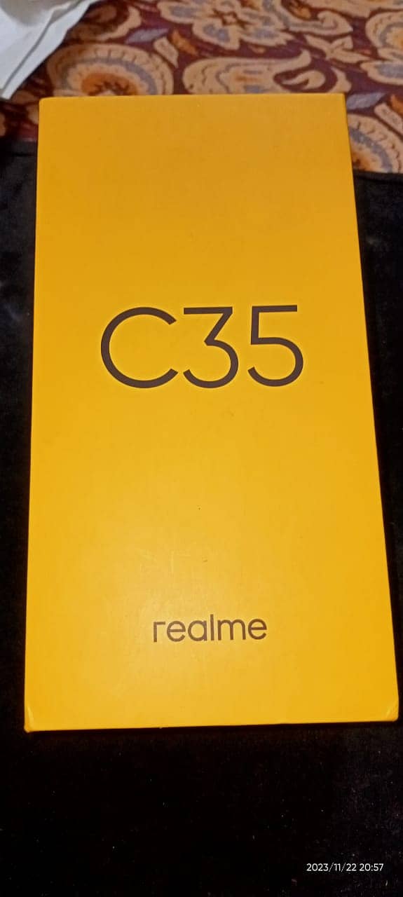 Realme C35 2