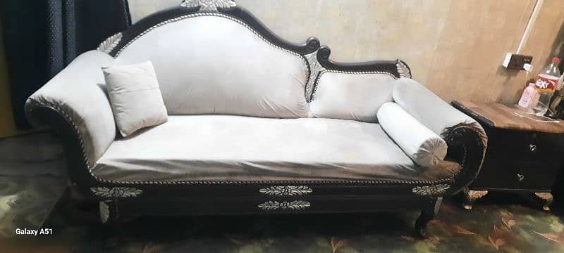 Deewan 3 seater 5