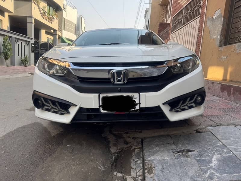 Honda Civic Oriel 2018 0