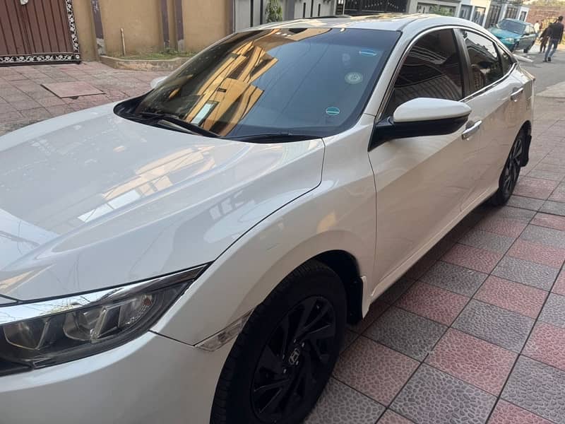 Honda Civic Oriel 2018 3