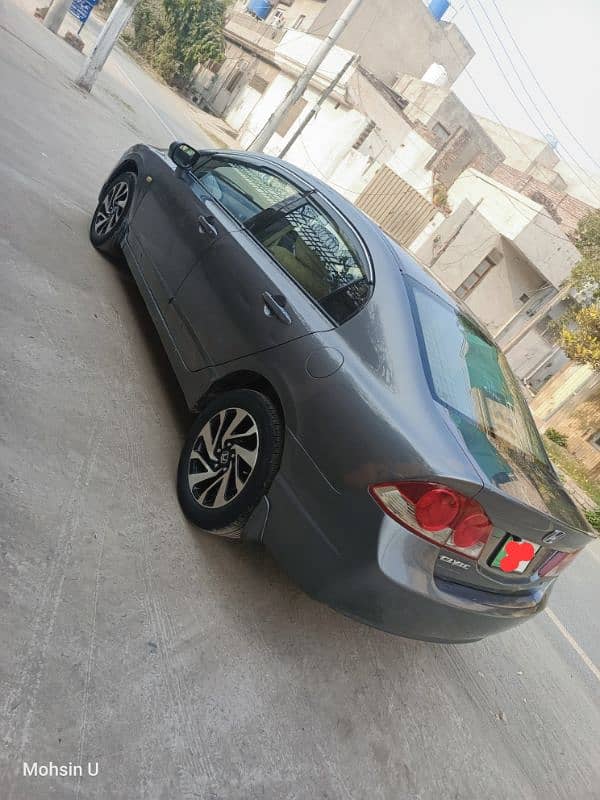 Honda Civic Prosmetic 2011 4