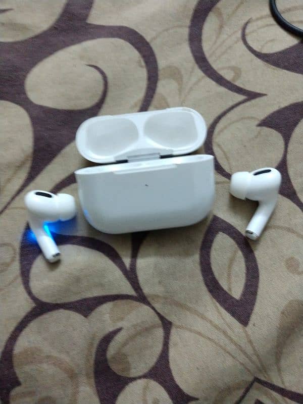 airpods pro 1