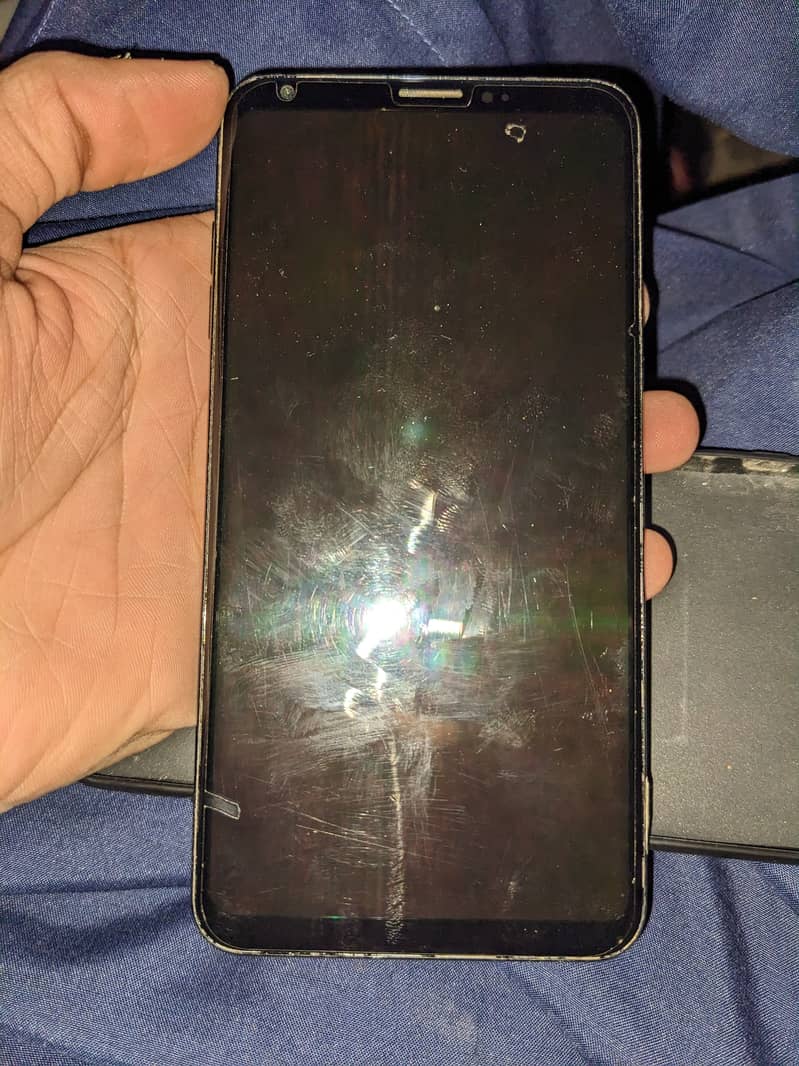 LG V30 PTA 1