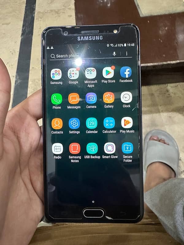 Samsung Galaxy J7 Max 8