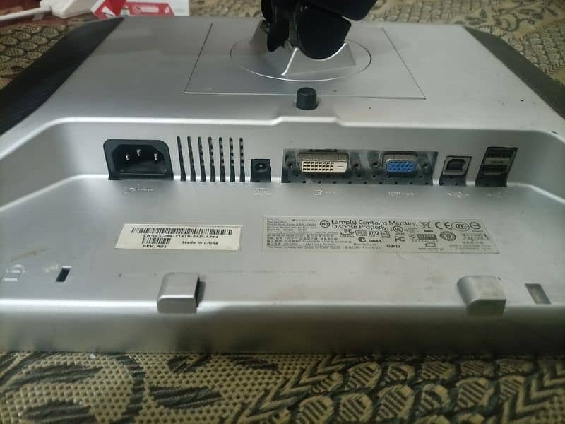 LCD DESKTOP PC 4