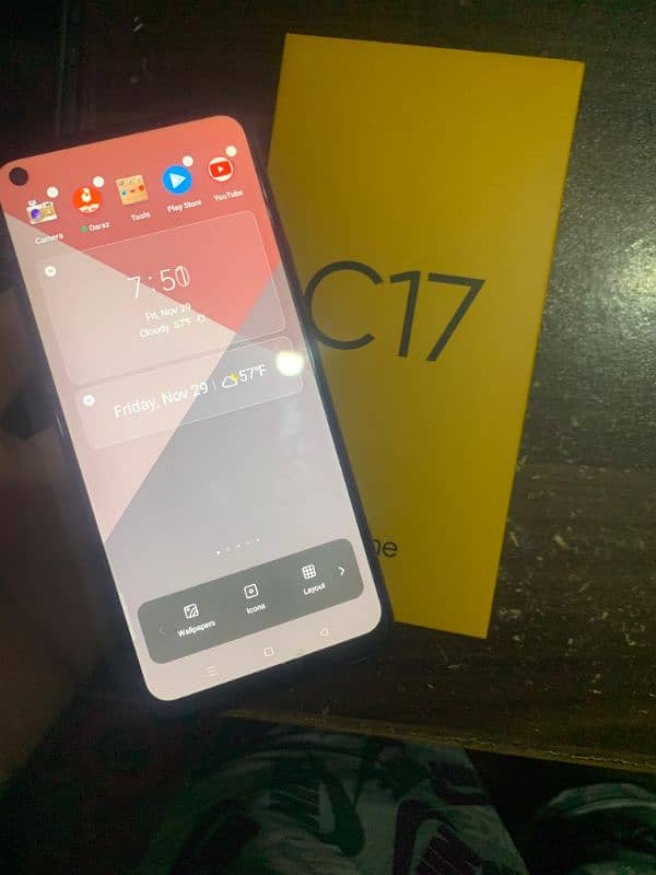 Realme C17 1