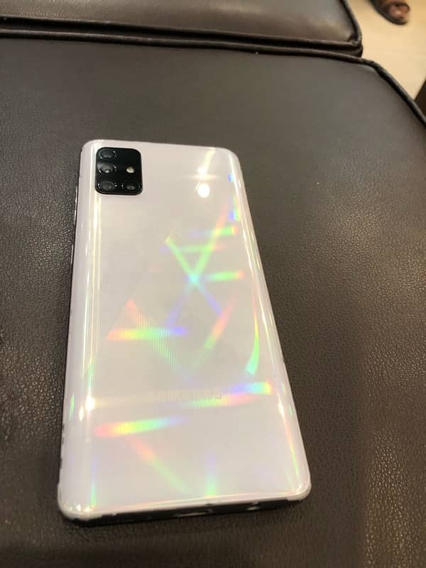 Sumsang galaxy A51 0