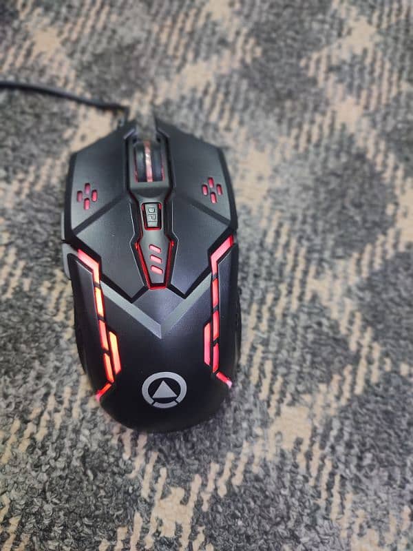 G5 ( gaming mouse ) 3