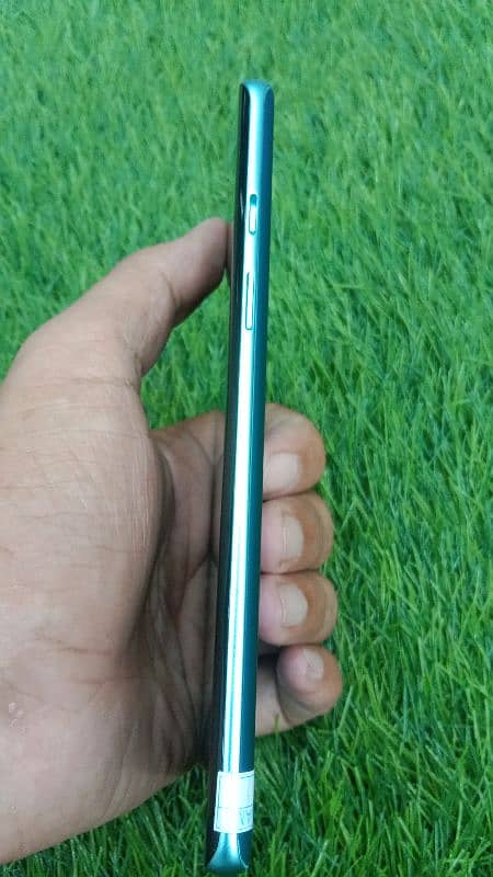 one plus 8 12/256 dual physical 4