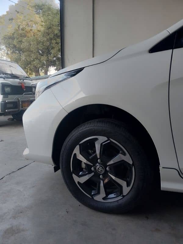 Toyota Yaris 2024 1