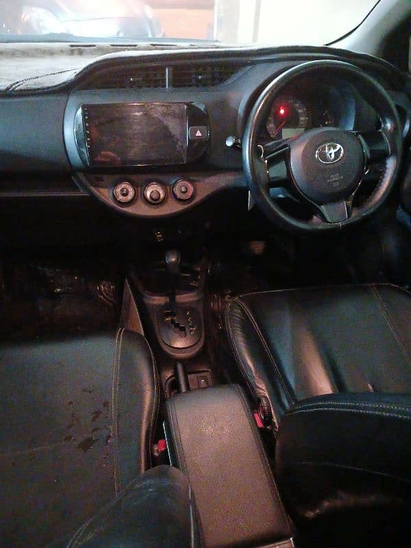 Toyota Vitz 2017 1