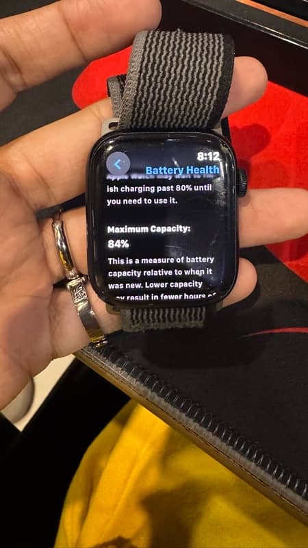 Apple Watch Series 7 (45mm) 8