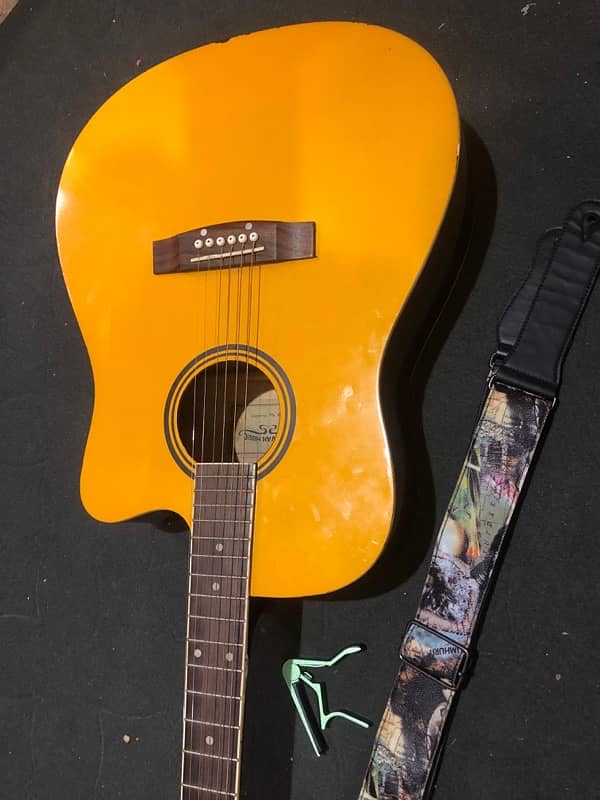 Acoustic  Yamaha guitar 5