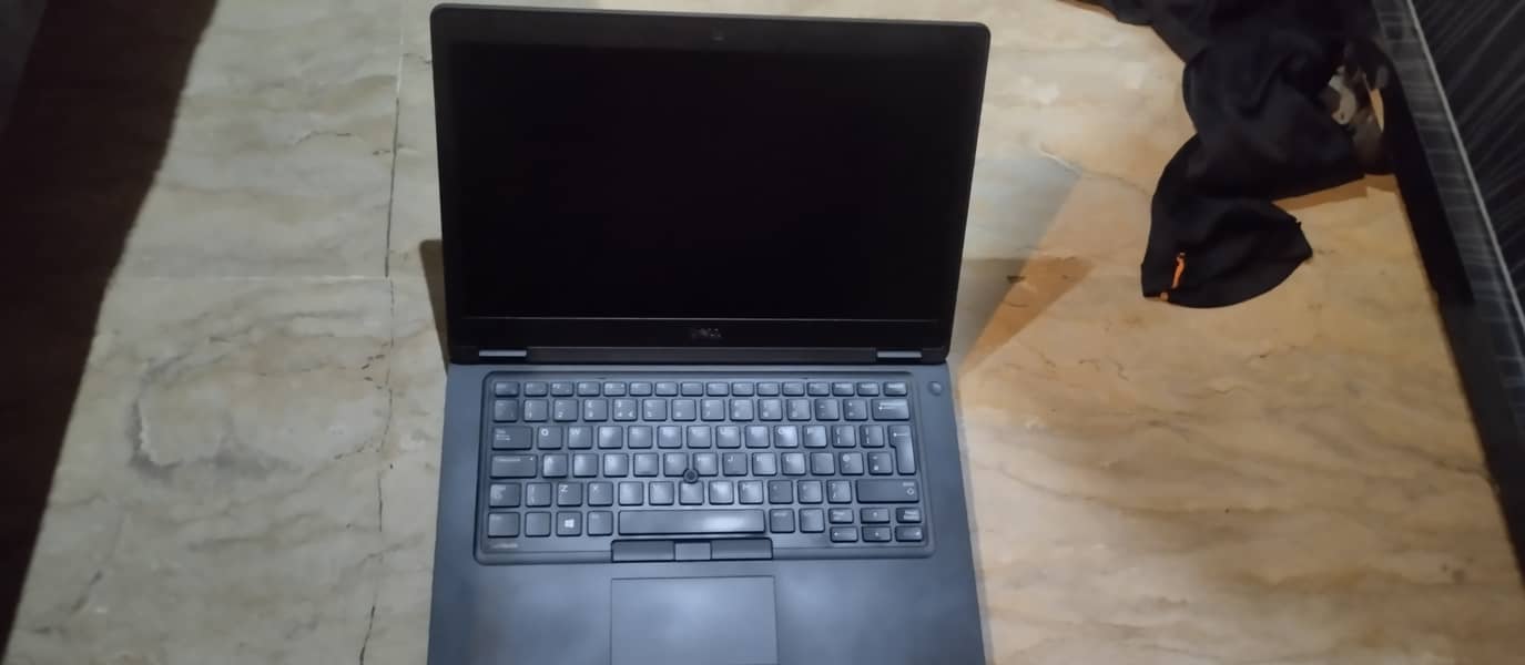 Dell latitude 5490 4