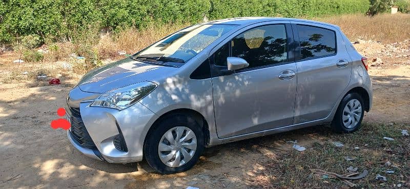 Toyota Vitz 2018 IN DHA FIRST OWENER 2