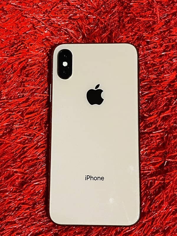 IPHONE XS 1