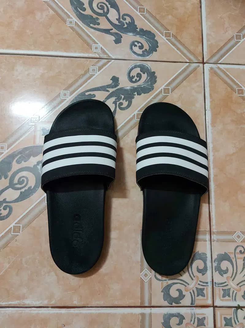 Adidas Adilette Comfort Slides - Size US 6 UK 6 0