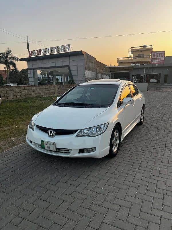 Honda Civic reborn full options 5