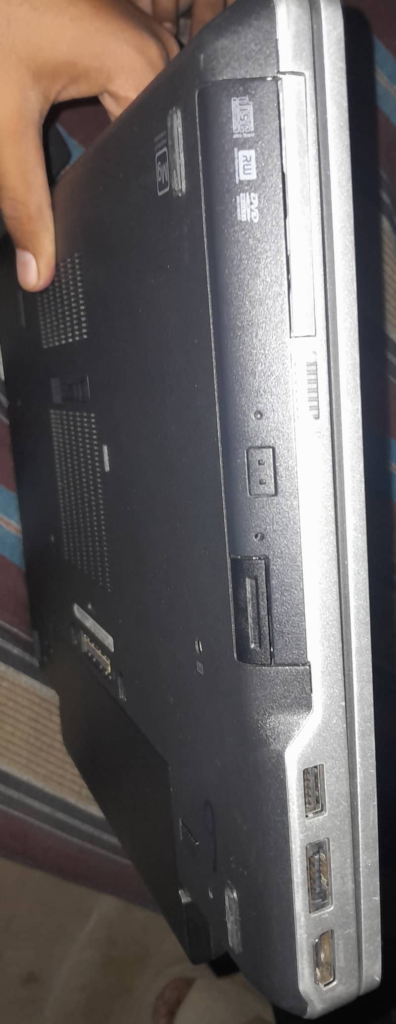 Dell LATITUDE E6530 7