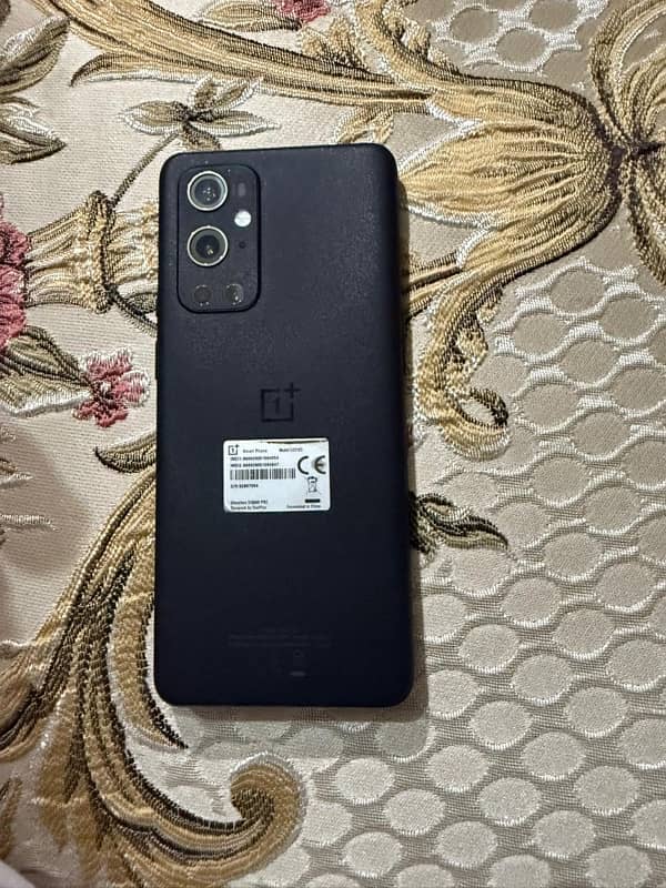 Oneplus 9pro 8/128 black colour 2