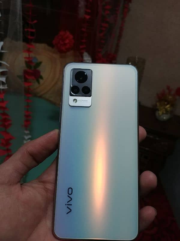 Vivo V21 2