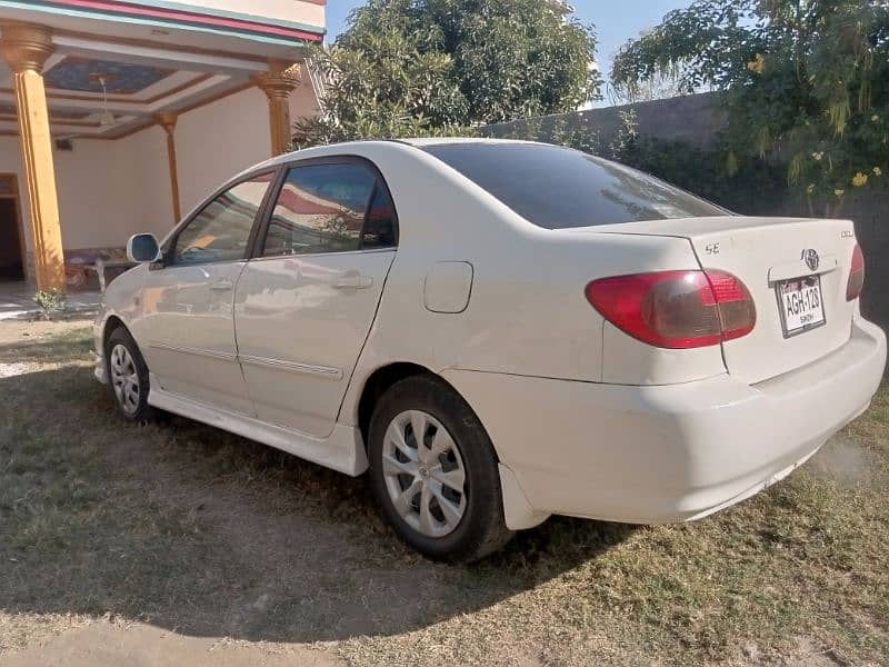 Toyota Corolla se saloon 1.6 2004 model 0