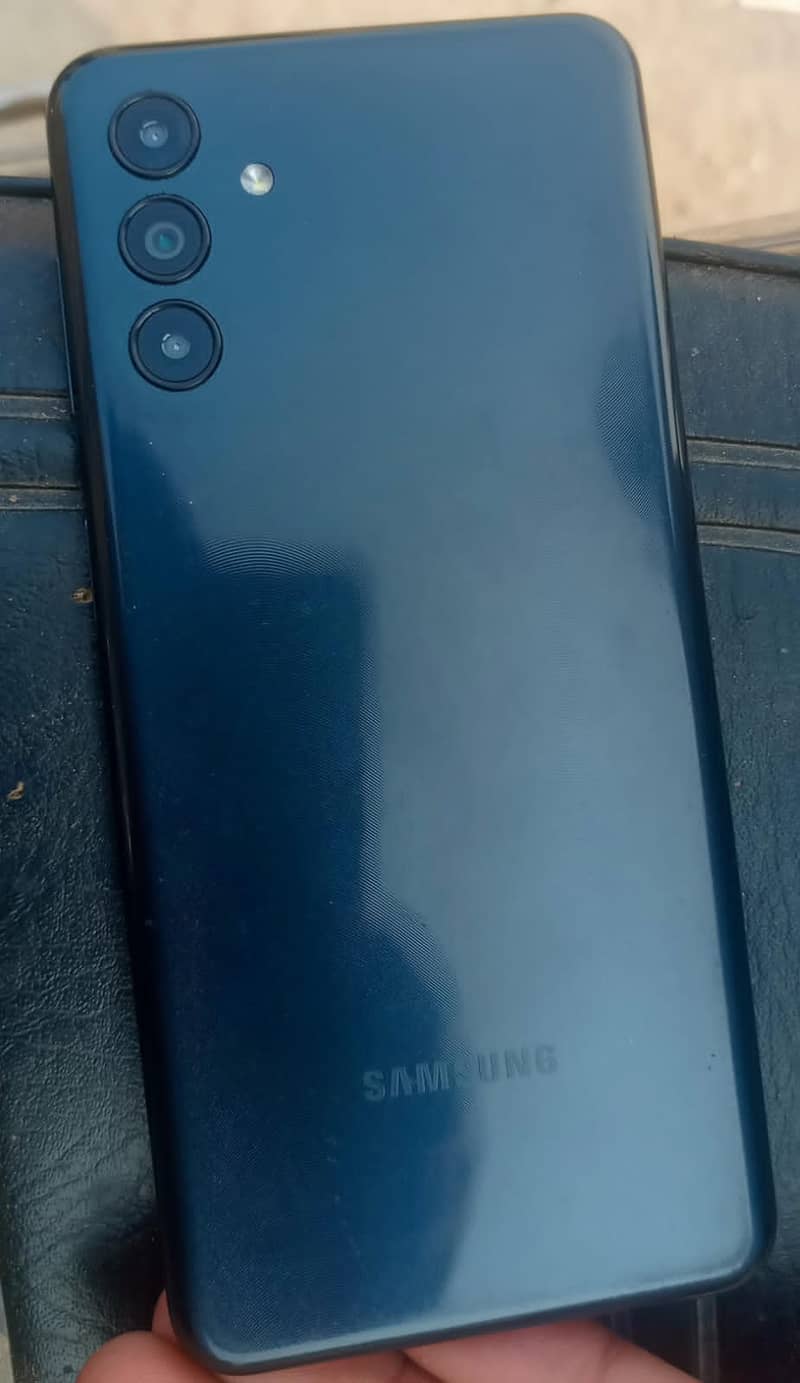 Samsung Galaxy A04s 1