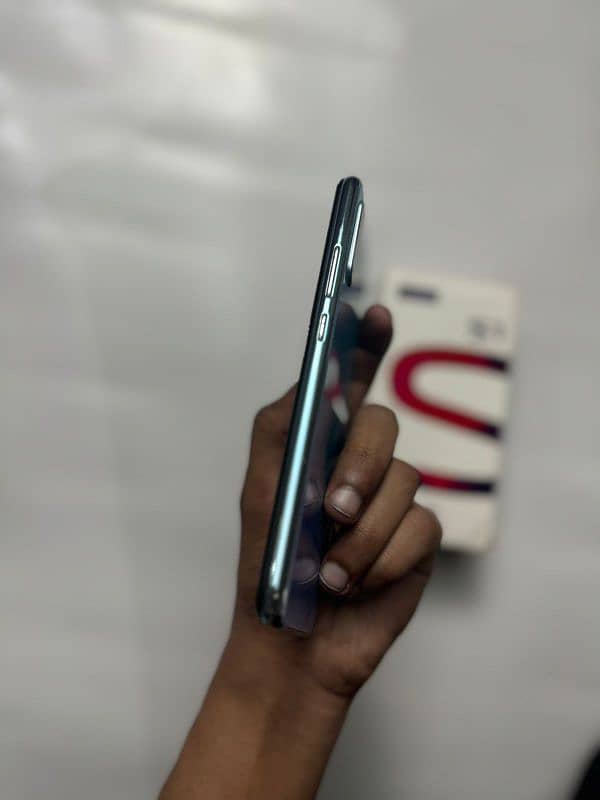 vivo s1 model 3