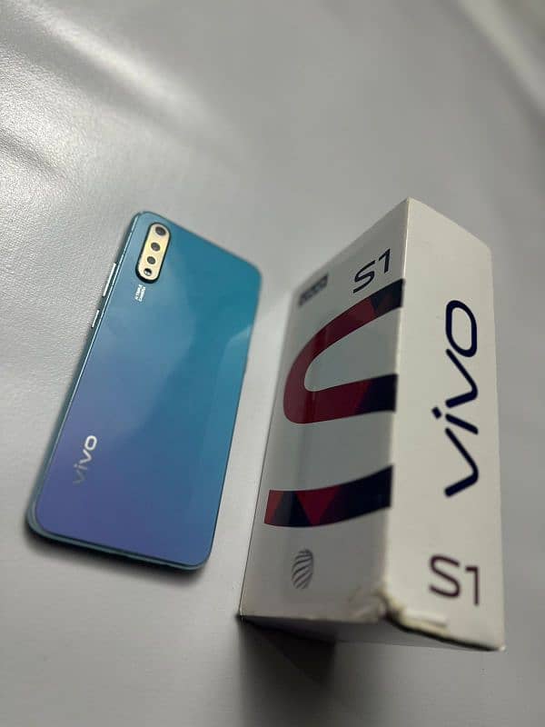 vivo s1 model 8