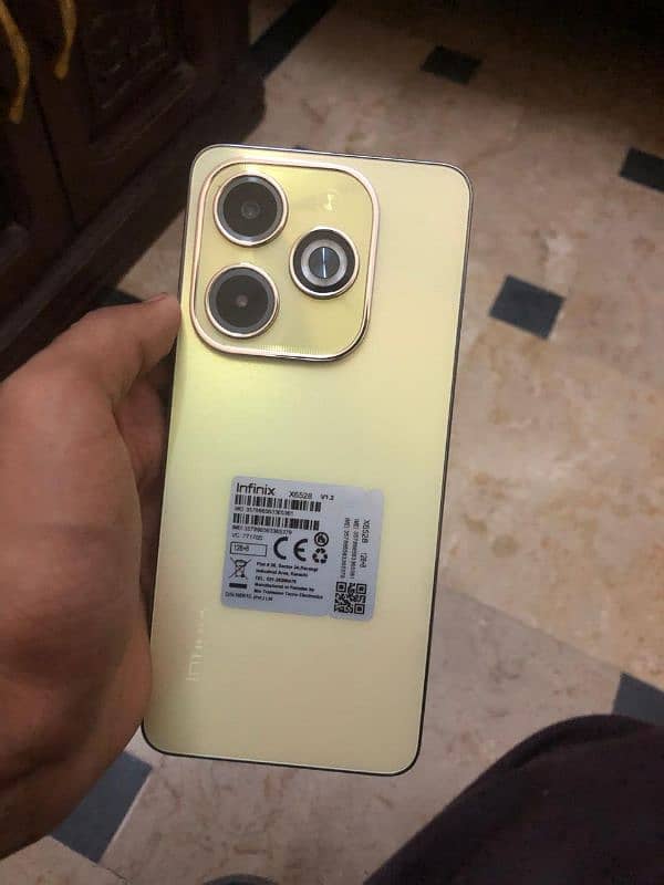 Infinix hot 40i 10/10 condition 0