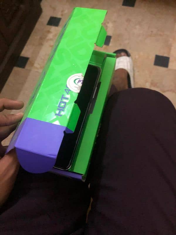 Infinix hot 40i 10/10 condition 3