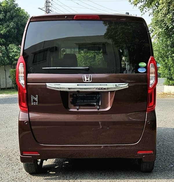 Honda N Box 2020 10