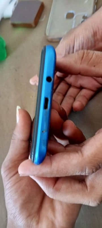 Infinix hot 11 ha good condition ha 1