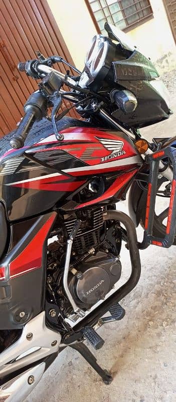 HONDA CB150F 0