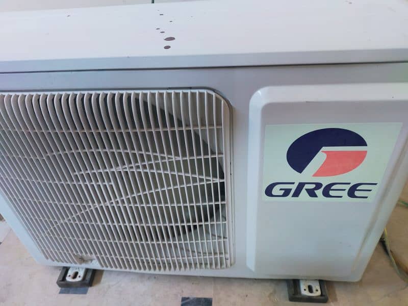 Dedh ton Gree Ac for sale 5