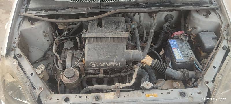 Toyota Vitz 2000/2006 5