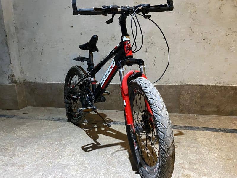 kids cycle Hi road's dubai import  double disks brakes 3