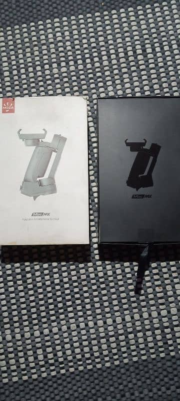 MOZA Mini Mx Foldable Smartphone Gimbal 1