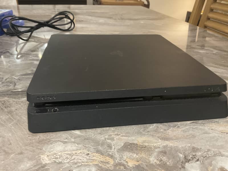 PS4 Slim 1TB with 4 Games, 1 Controller - Great Condition Bundle 5