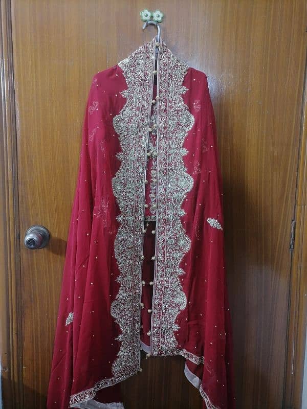 Bridal Lehnga 125,000 11