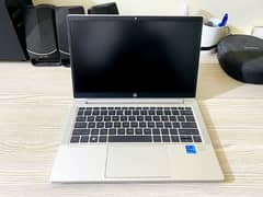 *HP PROBOOK (430) GB 16/256 SSD*