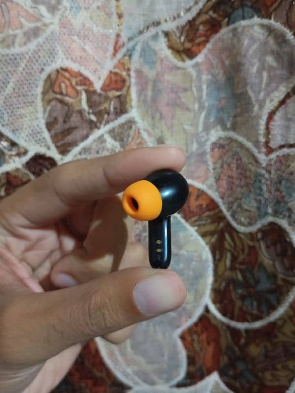 zero earbuds 2