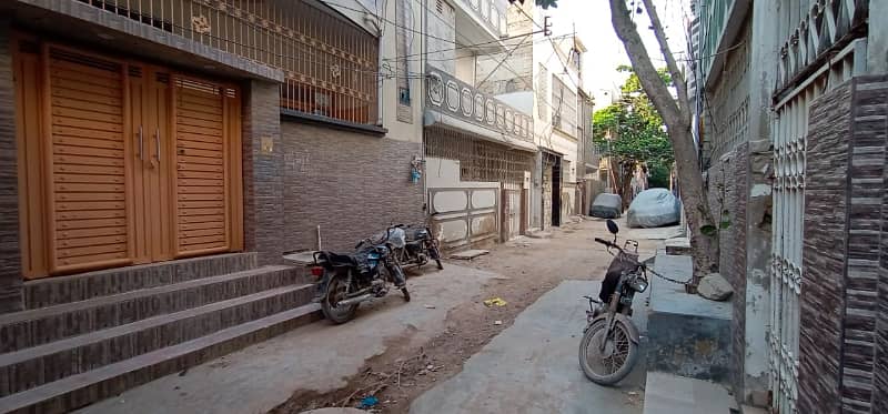 Just Like BRAND NEW Ground+2 House For SALE In North Karachi Sector 5-C/2 In 1crore 50 Lac, 3rd Street Of Main Road 6