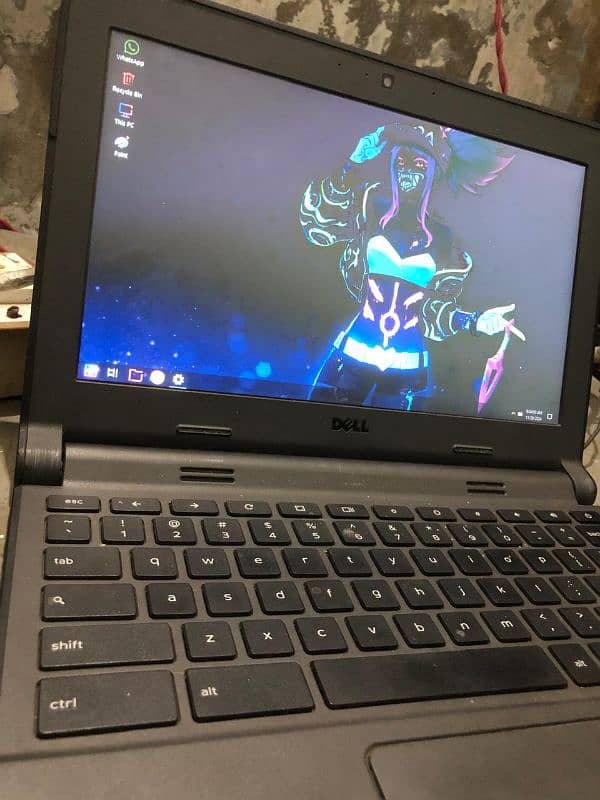 Dell Chromebook Windows x lite installed 0